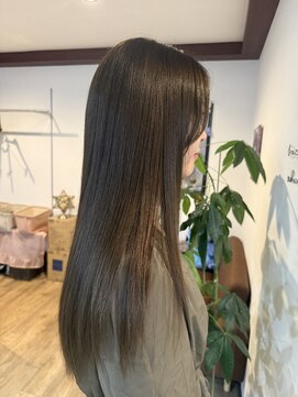 アチェロプラス 幸手店(acero+) ブリーチなしオリーブベージュ♪