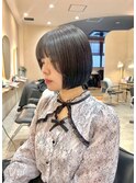 切りっぱなしボブショートボブタッセルボブ縮毛矯正ストレート