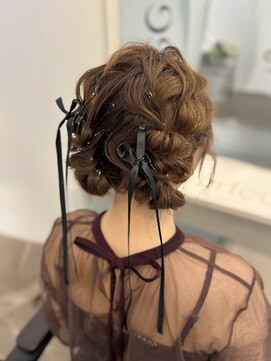 マーリー(marlee) ゆるふわツインテールアレンジ♪