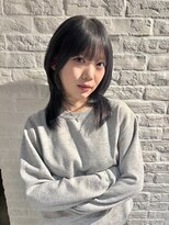 クラン バイ ナチュラル(clan by Natural)&nbsp;フェイクブラックカラー/ミディアムウルフ/レイヤーカット