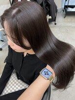 ウリ 横浜(uli) 【arin指名限定】透明感グレージュ