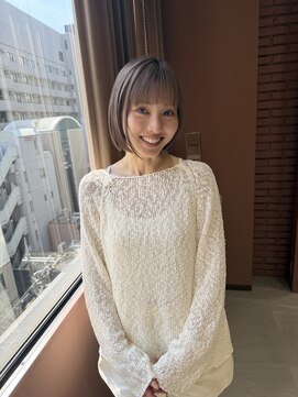 ニナ 梅田(nina) ハイトーンボブ