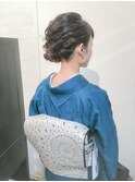 ゆるしっとりサイドシニヨン