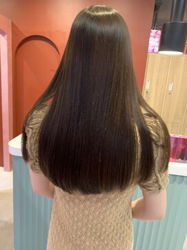 ローレンジウ(LOREN JU) 名駅/名古屋駅/学割U24/レイヤーカット/オージュア/ダブルカラー