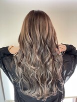 アイズ 渋沢(AIZU)&nbsp;バレイヤージュ/ハイライト/Aujua/ブリーチ/ダブルカラー