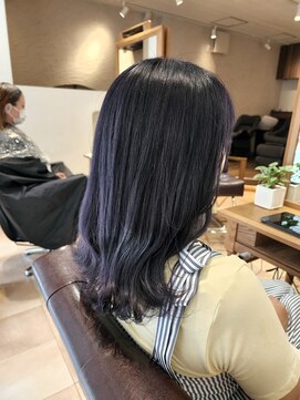 アマレット(Amaretto) 【パーソナルカラー診断×ダークラベンダー】髪質改善