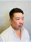 刈り上げショート×アップバング｜好印象メンズ