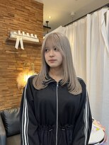 スイート ヘアデザイン(Suite HAIR DESIGN)&nbsp;ホワイトベージュ レイヤー ナチュラルスタイル