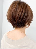 20代30代40代抜け感ショートレイヤーミルクティベージュ