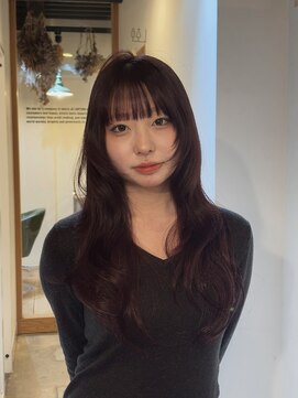 ランタン(LANTERN) レイヤーカット×ブリーチなしカシスカラー