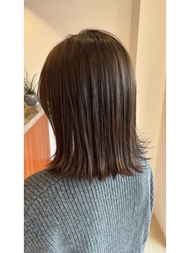 ローラムザリュクス(LOLAM The Luxe) 外ハネミディアム