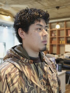 ヒカリス 中崎店(HIKARIS) メンズ × パーマ