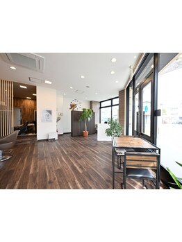 【完全予約制マンツーマンサロン】シャンプーから仕上げまで１人のスタイリストが施術いたします☆