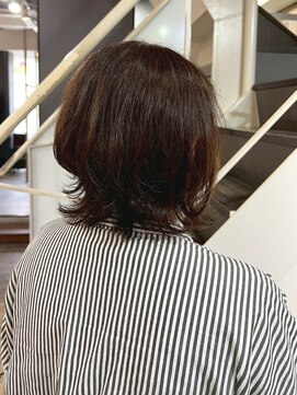 ユーアンボワーズ(U-AMBOISE) 外ハネカジュアルミディ【寝屋川/髪質改善/白髪ぼかし】