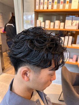 ティーズピーク(ty s peak) ラルフカール外国人風カール毛流れパーマメンズパーマ眉毛