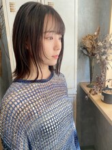 イール(iIIL) 【iIIL hair lounge】小顔レイヤー高崎
