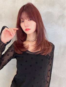 ロンドアリシア 金山(Lond Alexia) 大人上品ピンクベージュカラー×レイヤーカット♪