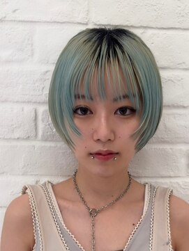 カット ドット 吉祥寺(cut.) 吸い込まれるような透明感◎ブルーショート