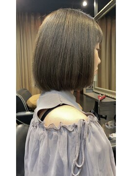 ヘア フラッグ 西葛西店(hair flag) 【艶とまとまりで魅せるシンプルボブ】
