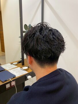 エボルブヘアー(EVOLVE Hair) 清潔感アップ大人メンズショート