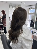 ノーム(NORME)&nbsp;担当/新城 グレージュ×ロングレイヤー