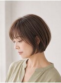 新城明るい白髪染め白髪ぼかしハイライト 大人ショートボブ