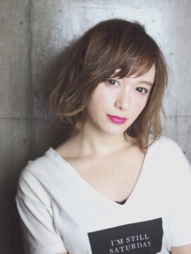 1+ アンプリュス(Unplus) ナチュラルミディアムボブディ【市川】