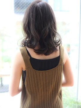 マイラ 銀座(myla) 銀座大人可愛い小顔濡れ髪ウェットヘア透け感艶カラー外ハネボブ