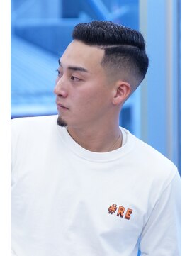 にもう サイドパート スキンフェードカット メンズ クラシックQQ