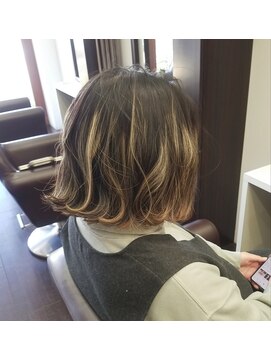 ラボア(La'BOA) 切りっぱなしボブ