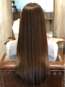 ヘア ガーデン モカ(hair garden moca)の写真/どんな髪質、ダメージ毛でもうる艶サラサラなストレートスタイル。