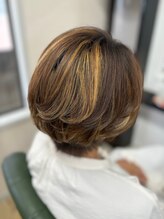 サロンド ボーテ(SALON DE BEAUTE') ショートボブ×ハイライト