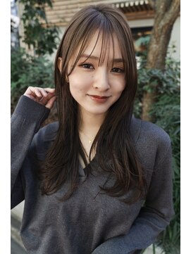 ネルバイグリーン(Nelle by green) レイヤーカット