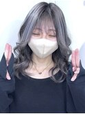 【小顔効果＋】ホワイトシルバーバレイヤージュ×ブリーチ２回