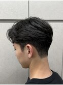 メンズセンターパートニュアンスパーマフェザーパーマ