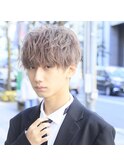 ミルクティーベージュラウンドマッシュツーブロック