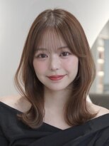 アンアミ オモテサンドウ(Un ami omotesando)&nbsp;韓国風くびれミディアムボブハッシュカット