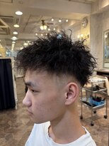 フラッグ FLAG藤井寺店&nbsp;スパイキーツイストパーマ