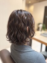 ナップヘアー(nap hair)&nbsp;柔らかウェーブ×ブラウンカラー
