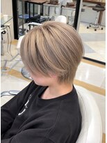 アース 会津若松店(HAIR&MAKE EARTH)&nbsp;ミルクティーベージュ×丸みショートウルフ