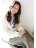 透明感際立つヌーディベージュ×セミロングなナチュラルパーマ3