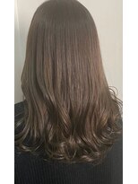 ジーナ 福岡千早(Zina)&nbsp;【Zina】カーキグレージュ/艶カラー/20代30代40代