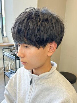 エルマーク(L-MARK) スパイラルパーマツイストパーマアップバング短髪メッシュ