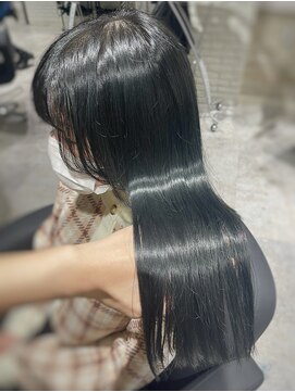 リーオオサカ(Lee Osaka) 【暗髪 & 黒髪】グリーンBLACK/新出奈津樹