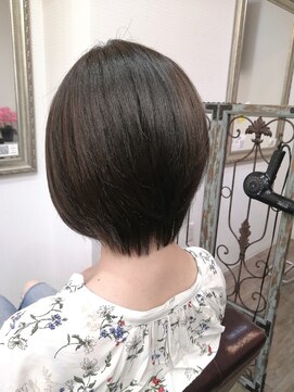 ジェンタ(Jenta) まるみレイヤーボブ