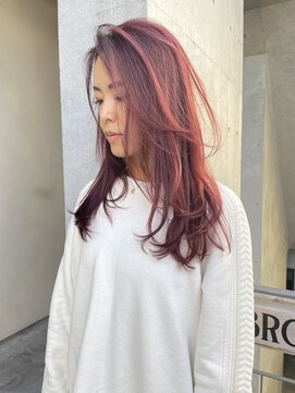 ブルックス レイヤーカット　ロングレイヤー　ボルドーカラー