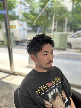 アンサー 千葉中央(UNSER prod by THE DAY) スパイキーショートランダムパーマ