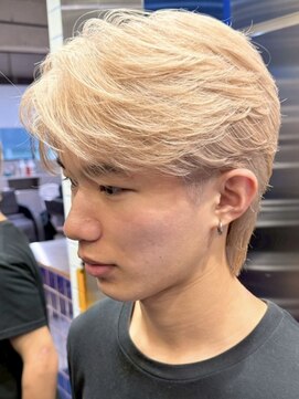 サンクマーケット 渋谷(cinq MARKET) 渋谷メンズブリーチカラーミルクティーベージュセンターパート