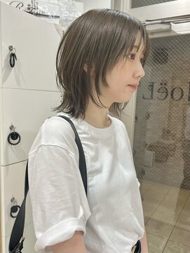 ノエル(NoeL) 大人かわいいウルフカット