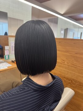 ファースト 長町店(first) 切りっぱなしボブ